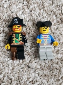 LEGO Pirates: Black Seas Barracuda 6285 Read Description 