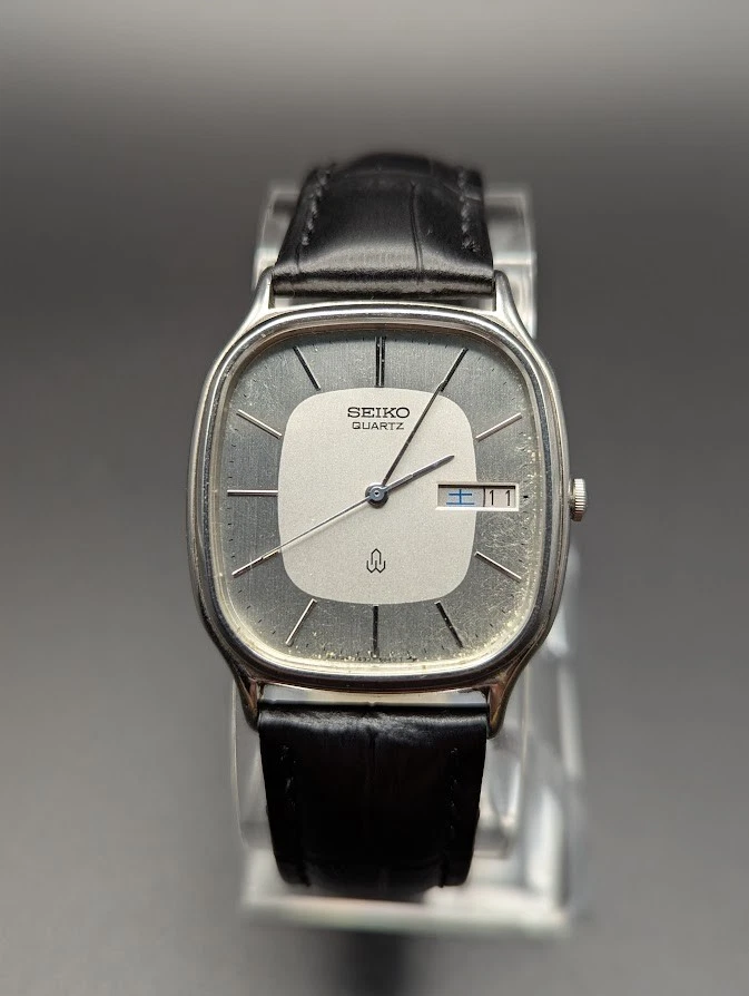 Vintage Seiko Quartz 7433-5030 Tank Day/Date Silver Men's Watch JAPAN JDM