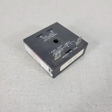 SSAC Incorporated Solid State Timer TS121150 PC14-1 24VAC 1A 150sec