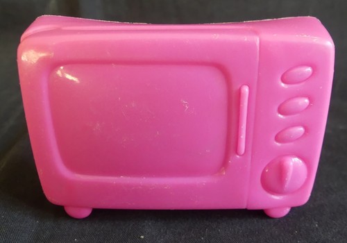 MATTEL Coffret Barbie Styliste pour la télévision avec poupée Brooklyn