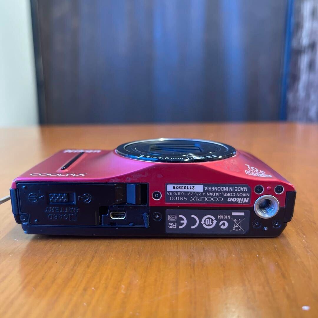Nikon COOLPIX S8100 Red Digital Camera 12.1MP 9.5x Optical Nikon COOLPIX S8100 Red Digital Camera 12.1MP 9.5x Optical