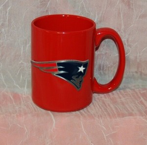 Nfl New England Patriots Football Red Coffee Mug With Pewter Patriot 15 Oz Ebay