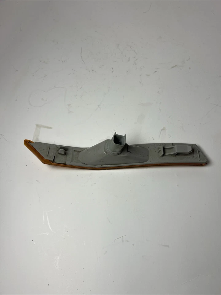 8T53-13A279-AC 转向信号外壳 适用于 2008-09 Mercury Sable 左侧 — 第 3/4 张图片