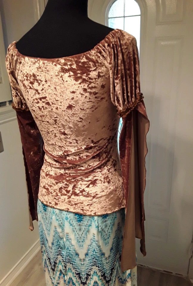 Blusa Babydoll Hippie Manga Dividida Acampanada Terciopelo Dorado De Colección Cuello Cordón S Foto 3 de 4