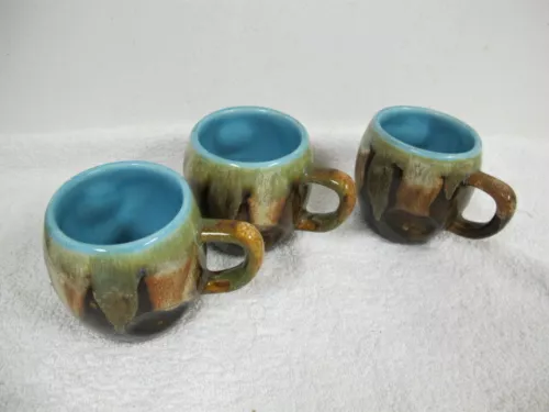 DRYDEN HOT SPRINGS ARKANSAS  POTTERY  MUGS (3) BLUE BROWN DRIP GLAZE VINTAGE 