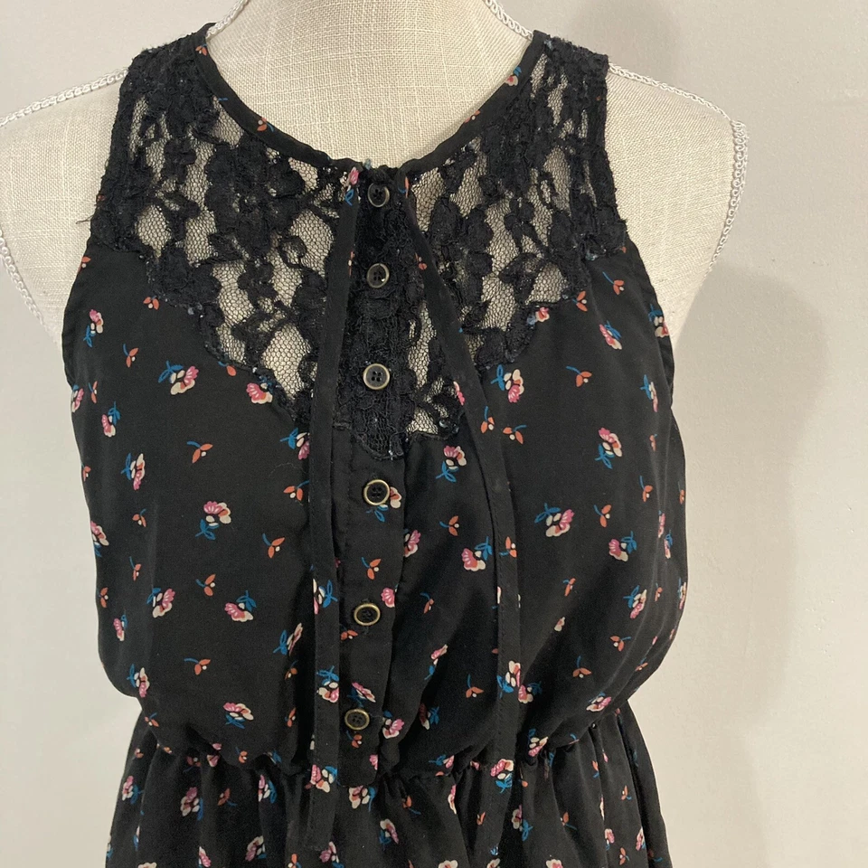 Vestido I Love H-81 Juniors Talla Mediana M Estampado Floral Espalda Abierta Encaje Foto 2 de 4