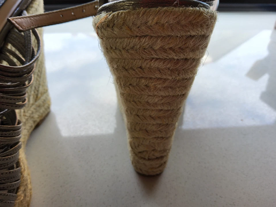 BOUTIQUE 9 LADIES LEATHER BRONZE WEDGES  - image 4 of 4