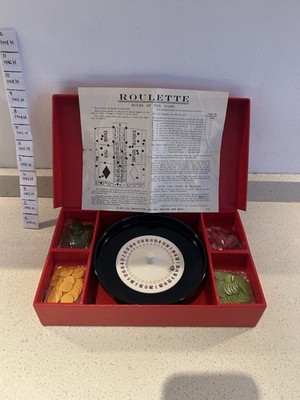 Vintage K & C Ltd Bakelit Roulette Rad & Chips & Matte - Originalverpackte Anleitung