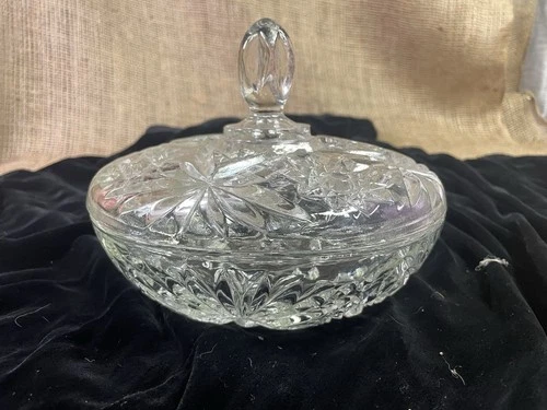 Vintage ANCHOR HOCKING Starburst Lidded Cut Glass Candy Dish