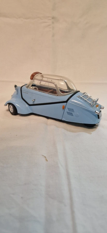 Messerschmitt KR 200  Revell Metall blau , 1:18  - Bild 4 von 4