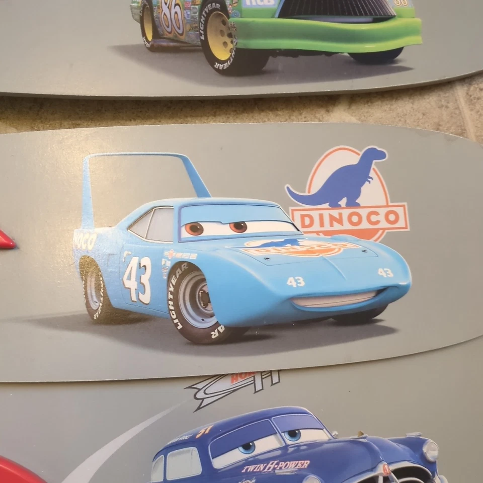 Ventilador de techo Lightning Mcqueen 42" 3 velocidades Disney Pixar Cars probado a un año de luz Foto 4 de 4