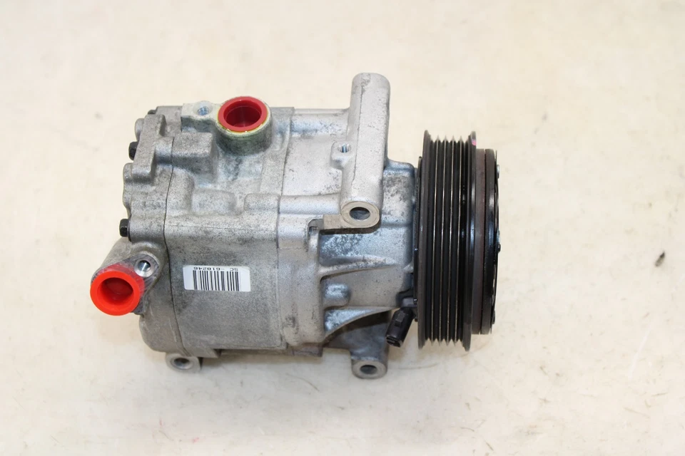 2012-2019 Fiat 500 A/C Compressor 55111319AA OEM ML71 - Image 2 of 4