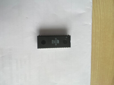 Atmel AT28C64B  64 kb (8kx8) EEPROM PDIP-28