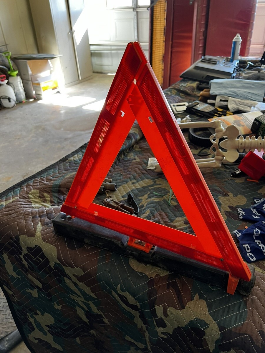 garnl　Triangle Pierce RARE Factory Toyota Warning Triangle JDM Land Cruiser