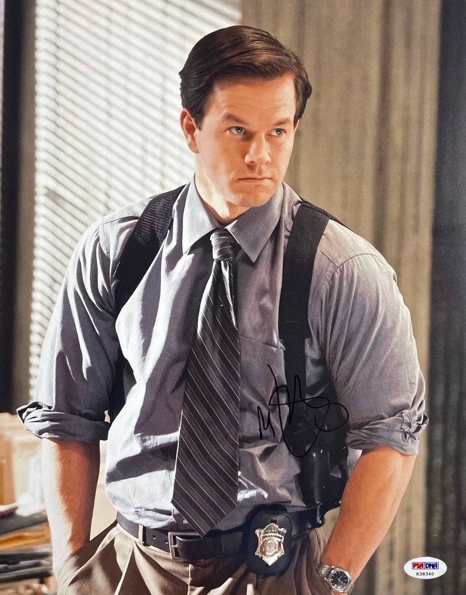 MARK WAHLBERG Autographed SIGNED THE DEPARTED 11
