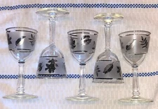 5 Vintage Libbey Glass Co. Silver Leaf Rimmed / Frosted Wine Glasses 5.75" Tall