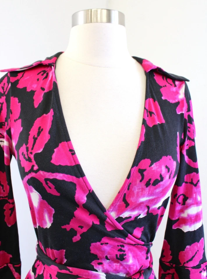 Blusa Top Diane Von Furstenberg Jill Negra Rosa Seda Jersey Floral Envolvente Talla 2 Foto 2 de 4