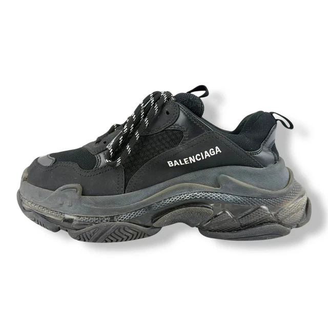 Balenciaga Triple S Black UK 7 / EU 40