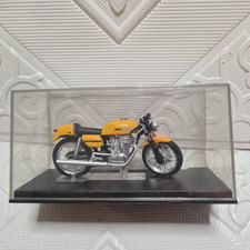 Ixo partwork 1:24 Ducati 350 mk3 desmo 1974 yellow black nice detailed boxed