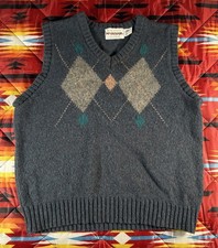 Vintage McGregor Sweater Vest Size Large Wool V-neck Grandmacore Gray Preppy