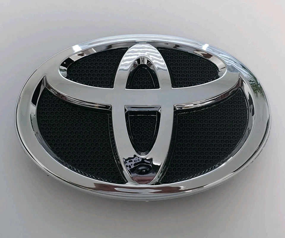 Toyota Corolla передняя решетка эмблема логотип 2009 2010 2011 2012 2013 - Изображение 2 из 3