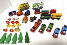 Vintage Thomas Train Lot of 17 Wooden  Metal Mixed Lot Plus Signs  Trees