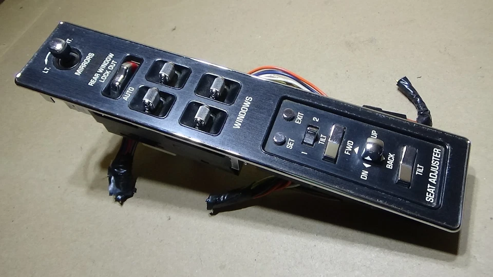 1993-1996 Cadillac Fleetwood Brougham Driver Side Master Power Window Switch — 第 4/4 张图片