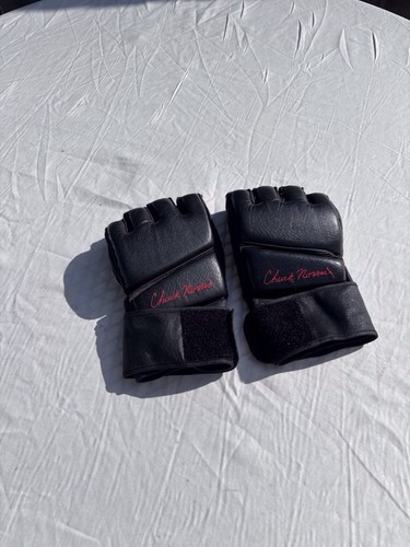 CHUCK NORRIS MMA FIGHTING GLOVES XL