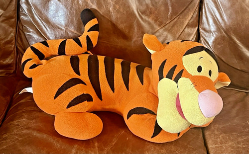VTG Disney 2001 Lounging Tigger Jumbo Plush Pillow Mattel Winnie Pooh 27X19"