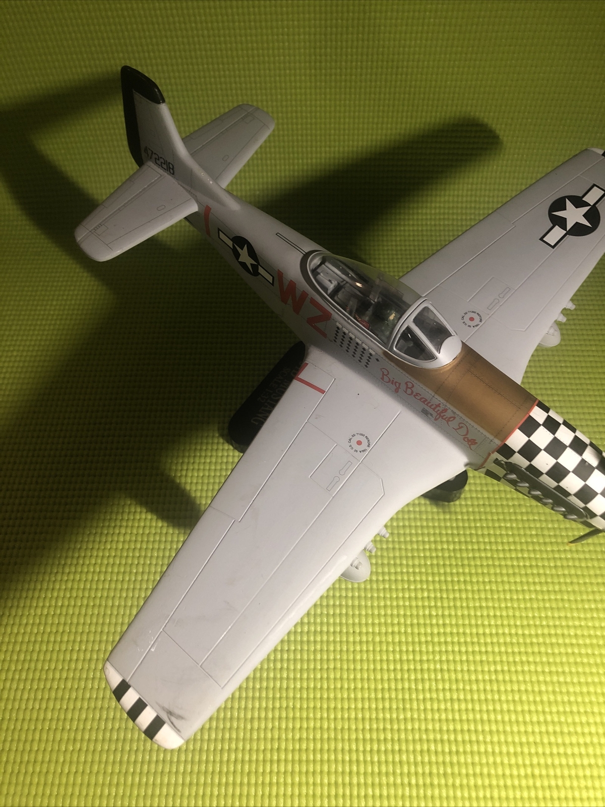 P51D Mustang 21” 132 Scale Executive Desktop Airplane Model *PLEASE