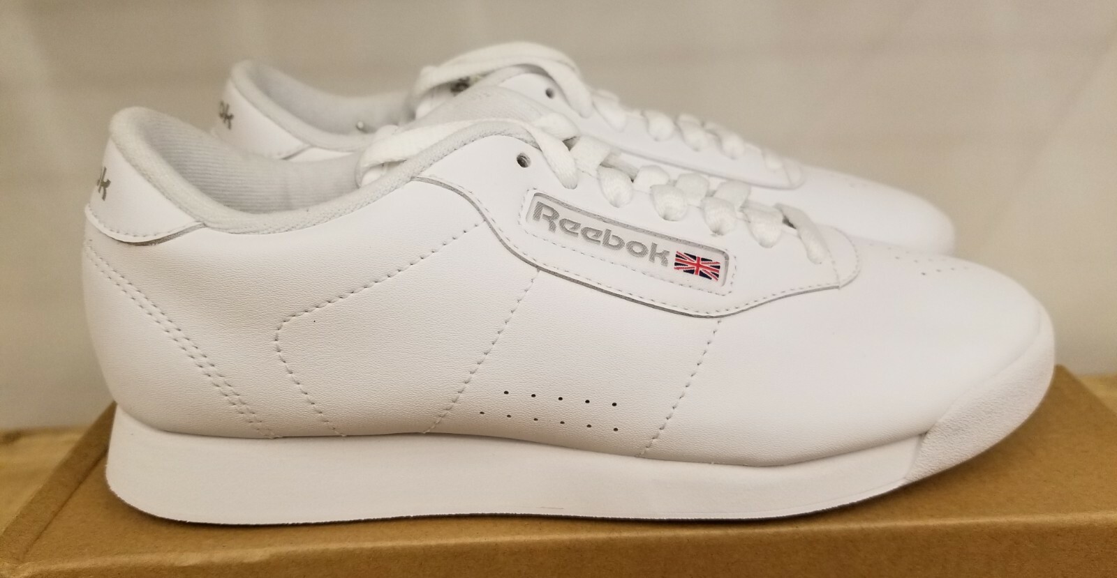 reebok box