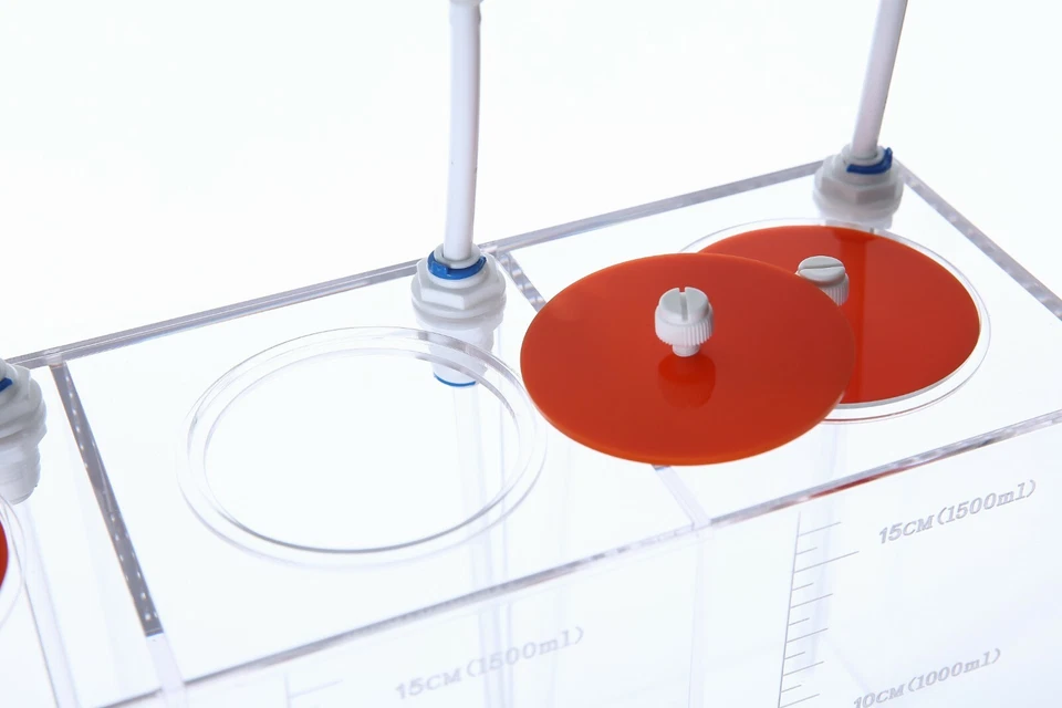  acryli made Liquid storage bucket 4 rooms 6 liters dosing pump Scale container - Image 3 of 4