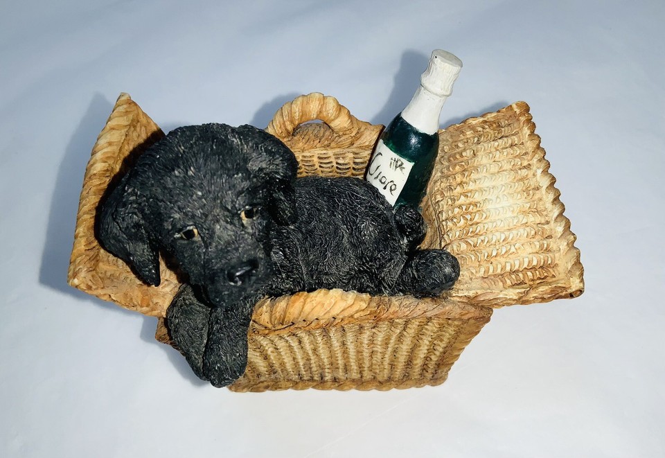 VINTAGE Border Fine Arts BLACK LABRADOR Retriever DOGS Laundry Picnic