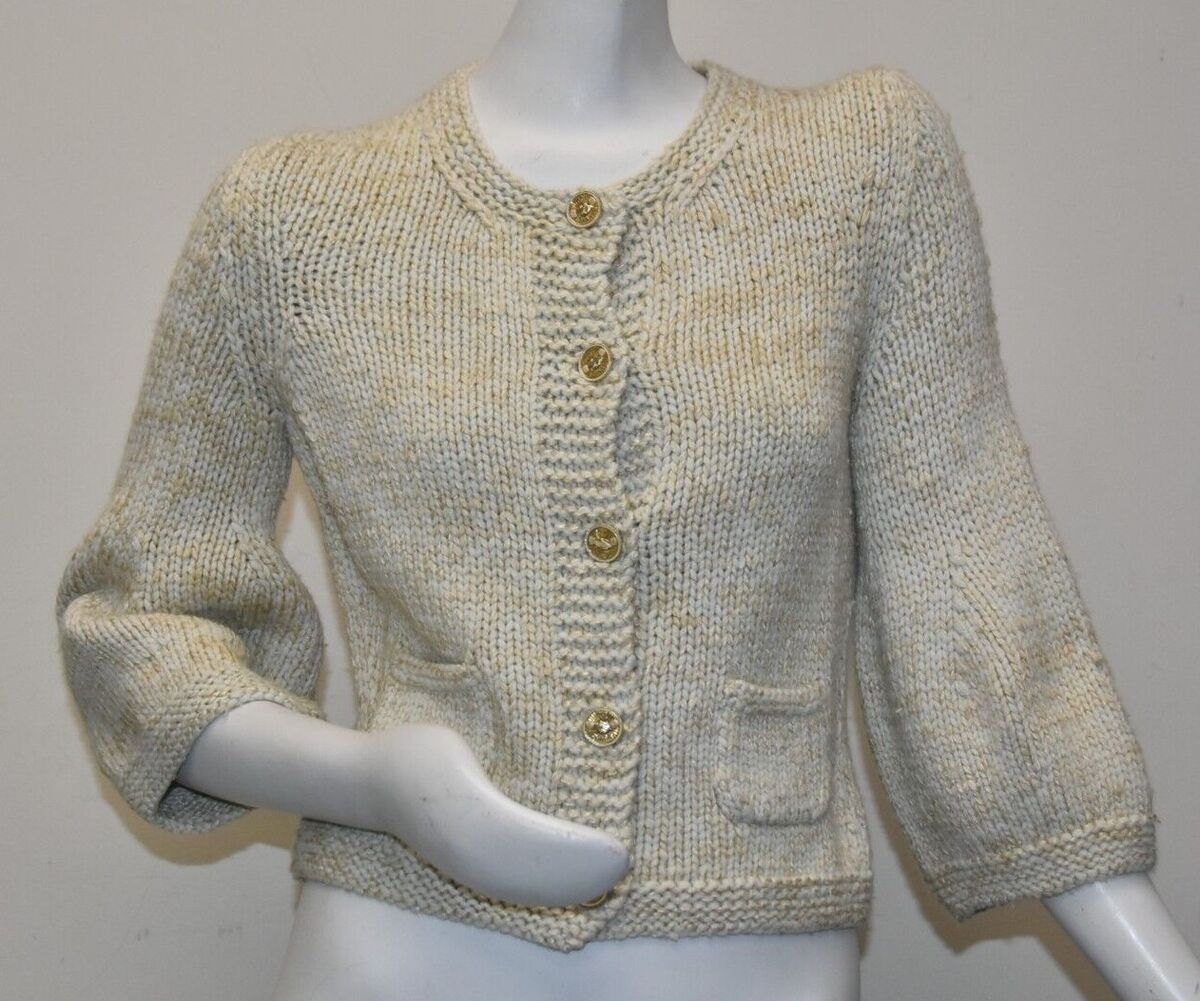 NEW Chanel Cardigan Jacket Sweater CASHMERE SILK Green NEW Chanel Cardigan Jacket Sweater CASHMERE SILK Green
