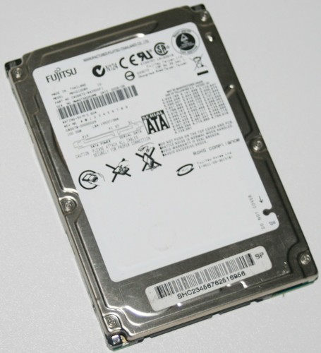 FUJITSU MHV2100BH Festplatte SATA 2.5 Zoll 100GB, PCB CA26338-B74104BA