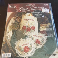 Bucilla Silk Ribbon Embroidery Kit Happy Holidays 83290 1995 Christmas NIP