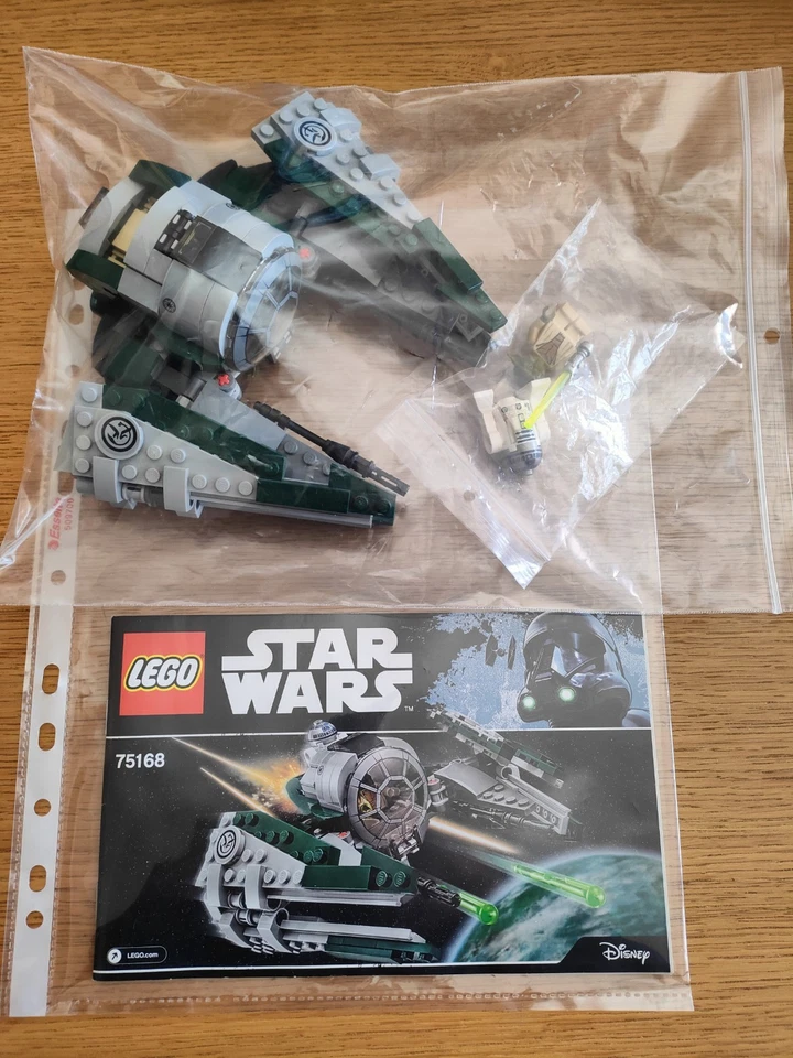 LEGO Star Wars 75168 Yoda's Jedi Starfighter