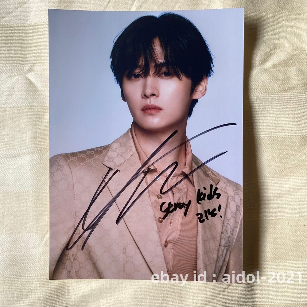 SALE STRAY KIDS Lee Know Autographed Signed Photo 5*7 K-POP Collectibles 2025