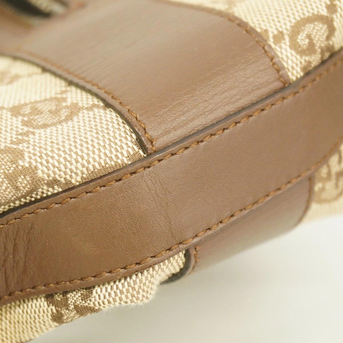 Gucci GG Canvas Shoulder Bag Brown Silver Hardware thumbnail 9