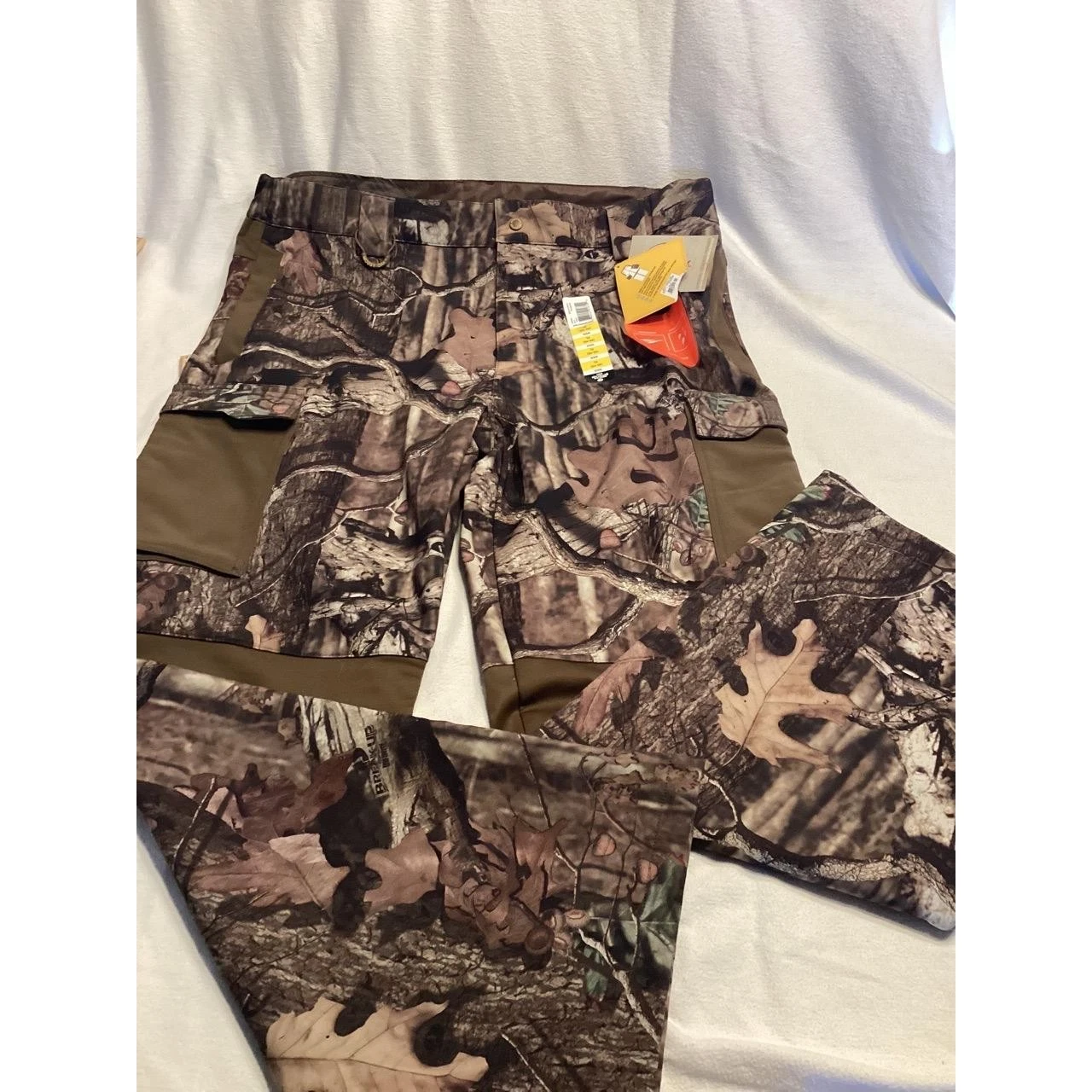 New Mossy Oak breakup infinity fleece lined XL 46-48 soft shell
Opens in a new window or tab