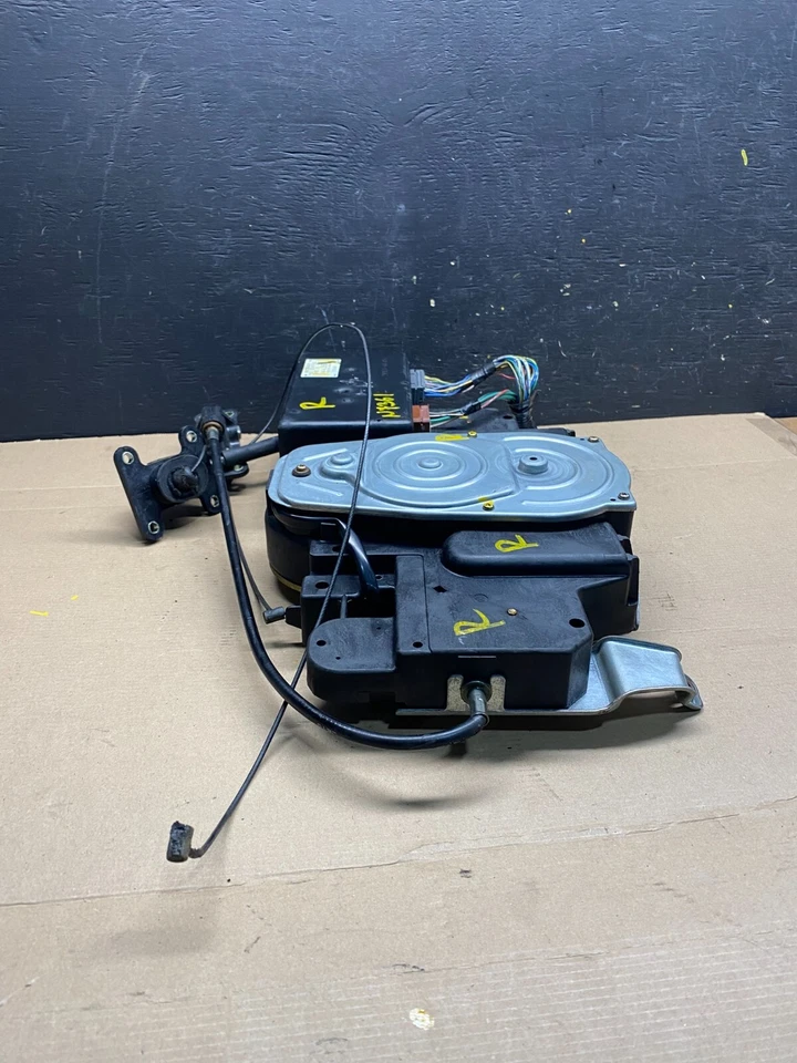 Двигатель раздвижной двери задний правосторонний для Honda Odyssey 1999 - 2004 годов выпуска n7361 DG - Изображение 3 из 4