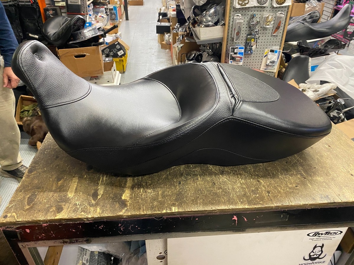 TallBoy Touring Seat Harley FLH Glide Street Road King 2008^ OEM