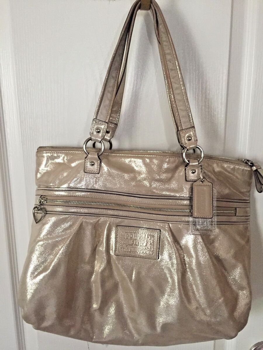 RARE COACH POPPY METALLIC GOLD CHAMPAGNE LEATHER LARGE TOTE RARE COACH POPPY METALLIC GOLD CHAMPAGNE LEATHER LARGE TOTE
