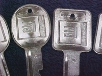 All 1970 Gm Chevy Corvette Pontiac Olds Caddy B&s Keys J & K With Knockouts All 1970 Gm Chevy Corvette Pontiac Olds Caddy B&s Keys J & K With Knockouts