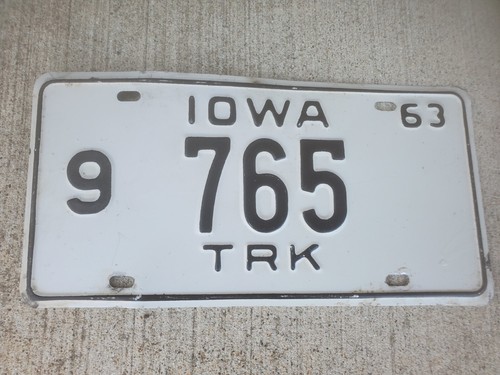 Targa in metallo iowa 1963 camion 9 765 Bremer County  - Foto 2 di 10