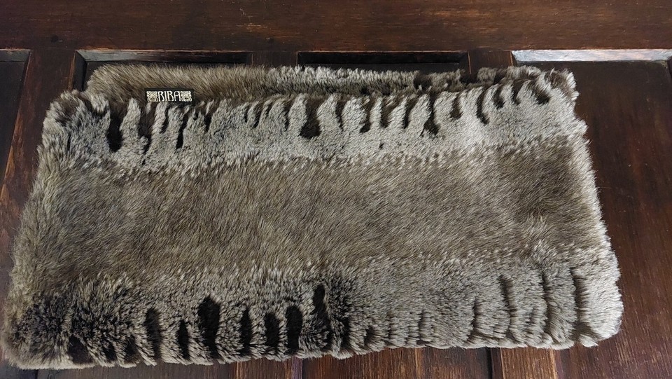 BIBA Luxury Brown faux fur Throw Bed Blanket + 2 matching cushion
