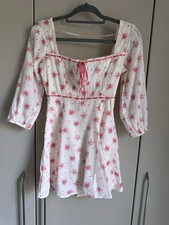 Urban Outfitters White & Pink Floral Mini Dress Size XXS - Cottagecore, Cute