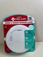 First Alert Smoke Alarm & Carbon Monoxide Alarm Voice Alerts #PC1210 Smoke CO