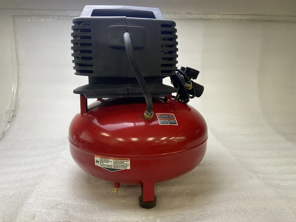 Compresor de Aire Craftsman, 6 Galones, Sin Aceite USADO PROBADO EN POTENCIA FUNCIONAL Foto 3 de 4