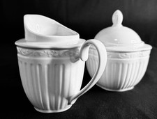 Mikasa Italian Countryside Stoneware Creamer And Lidded Sugar Set - DD900 - EUC